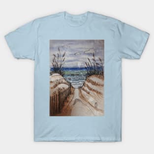 Between the sand dunes at the beach with grunge T-Shirt